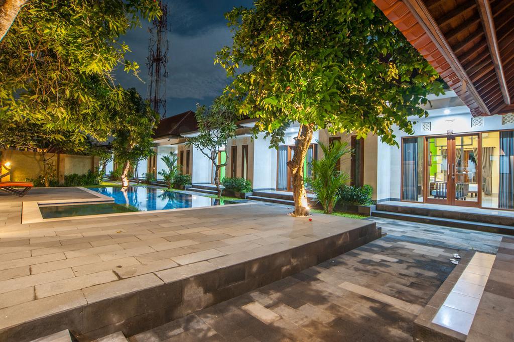 Astana Made Villas Sanur  Luaran gambar