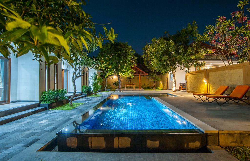 Astana Made Villas Sanur  Luaran gambar